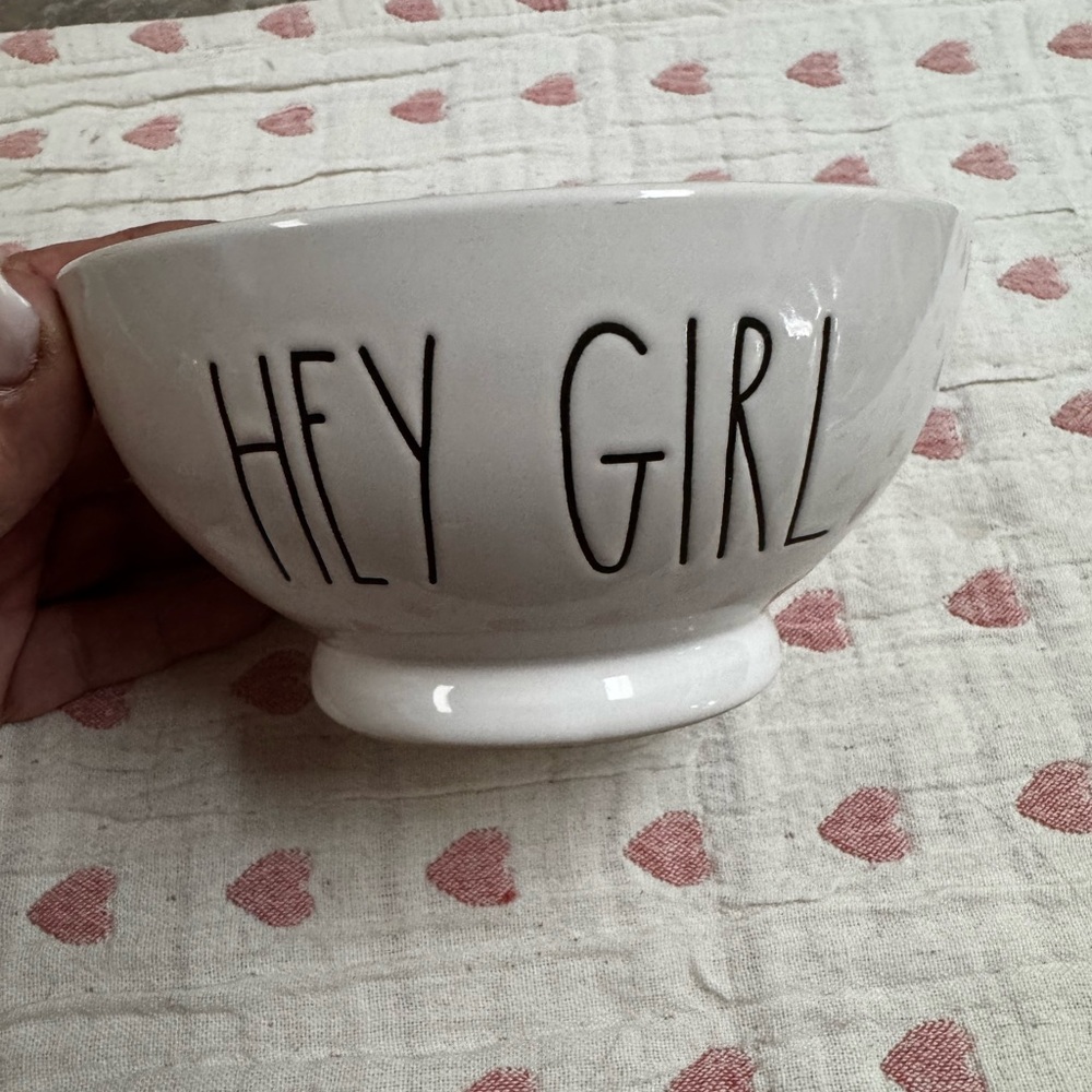 Rae Dunn Ceramic Bowl with 'Hey Girl' Text